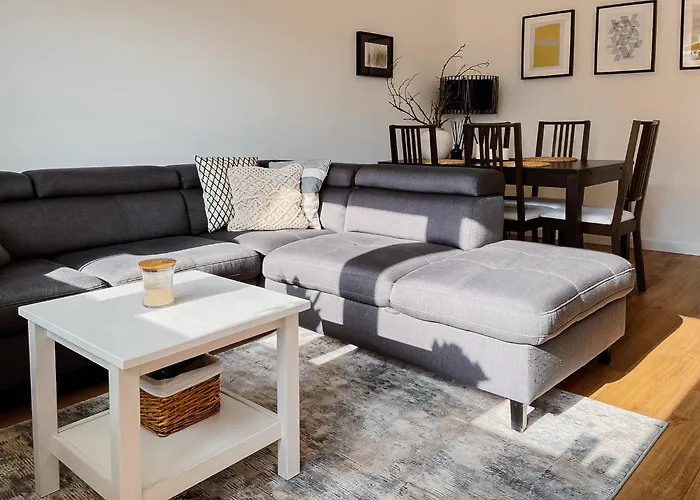 Apartament White