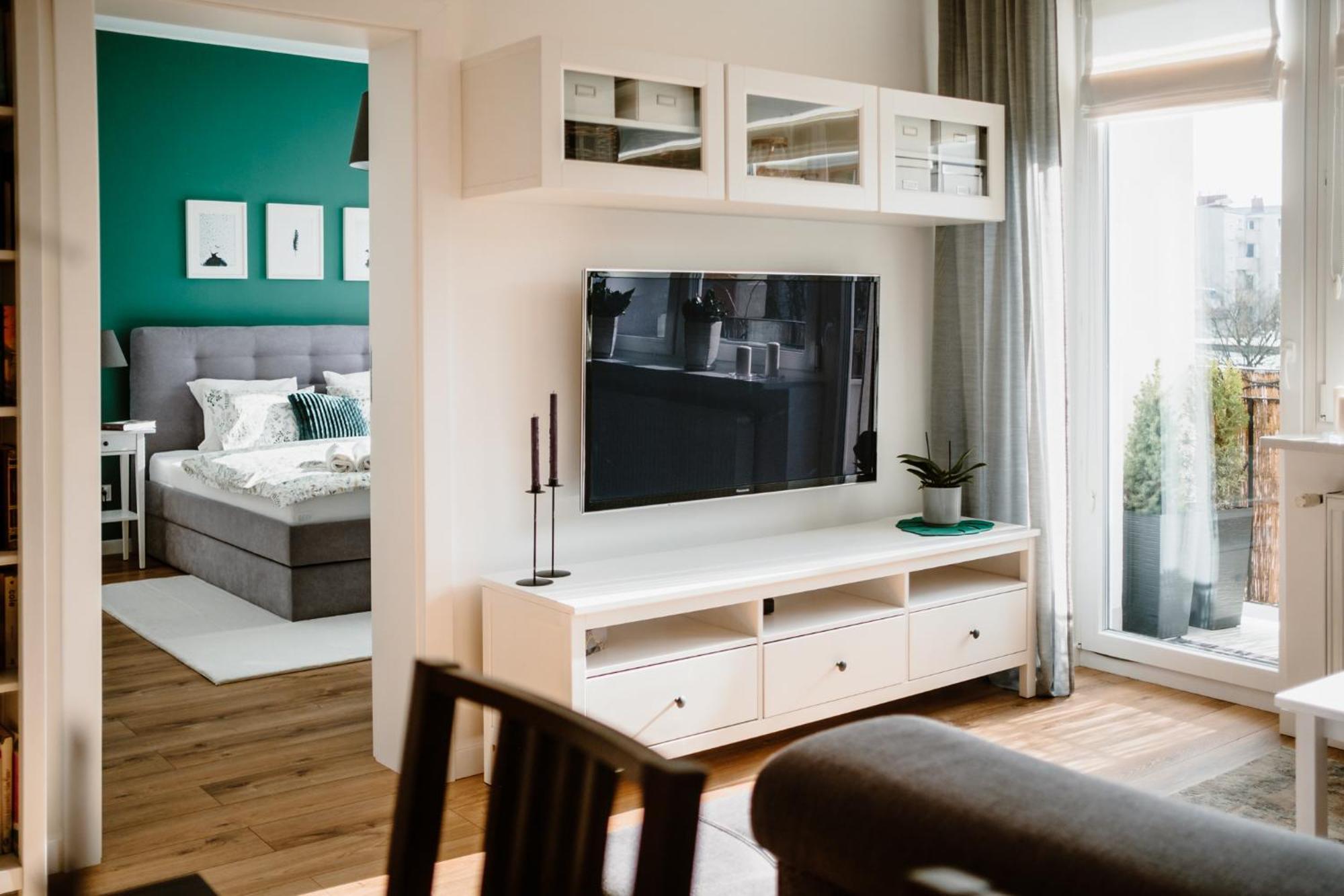 Apartment White *