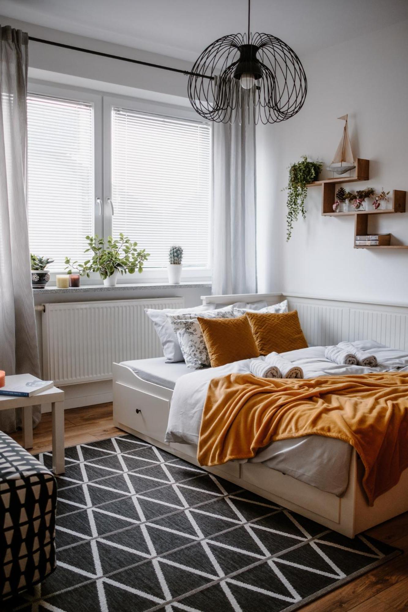 Apartment White